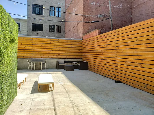 Rented by Signature Property Realty | media 57