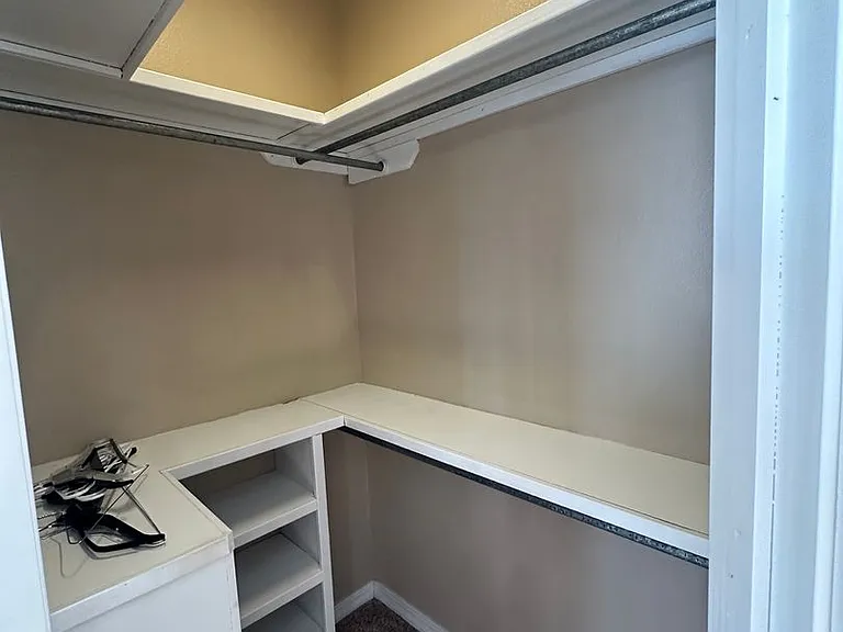 917 Almond Tree Ln — Photo 25