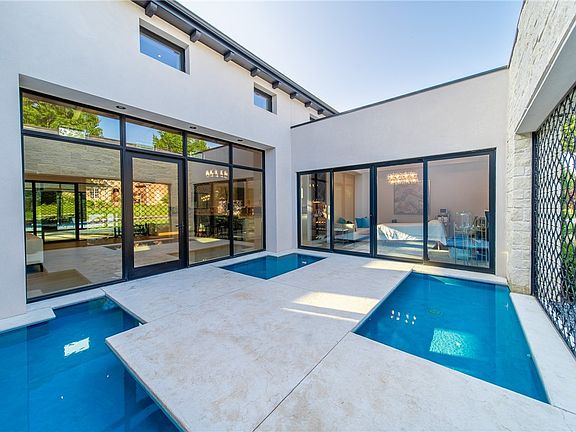 5th image of 4567 Jean Ln