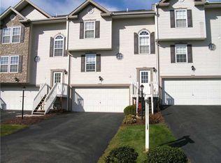 114 Manor View Dr, Manor, PA