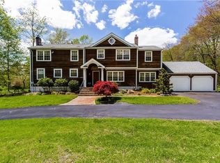81 Gray St, Shelton, CT 06484