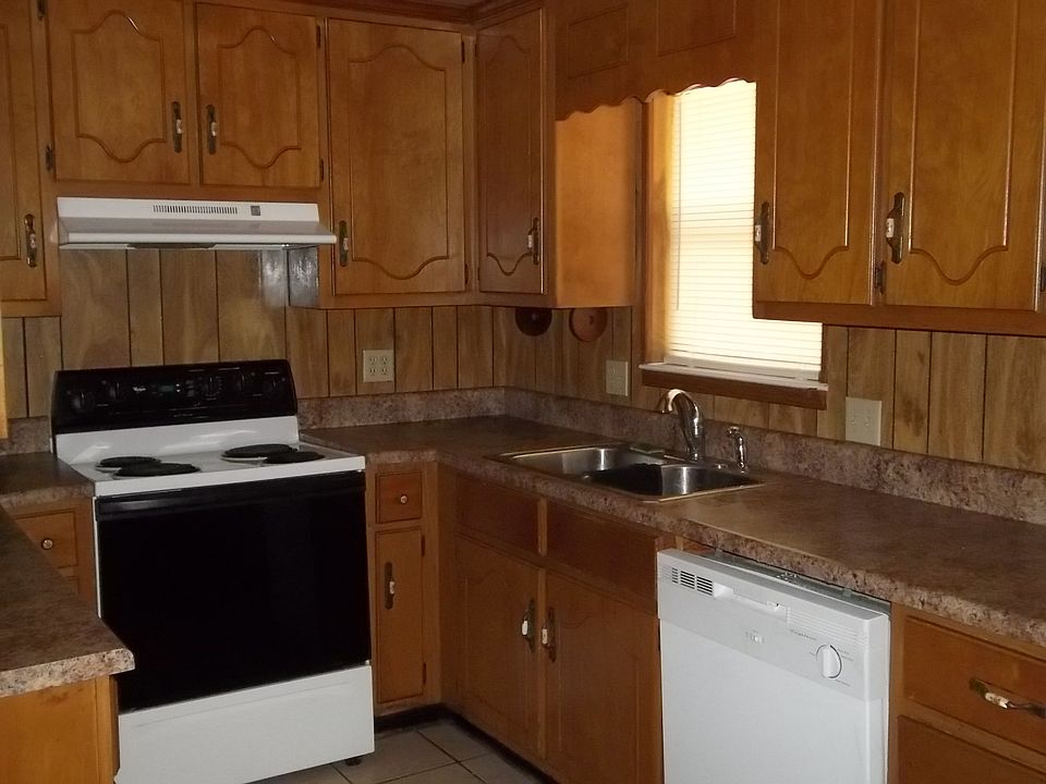 2nd image of 2200 Sybel Dr