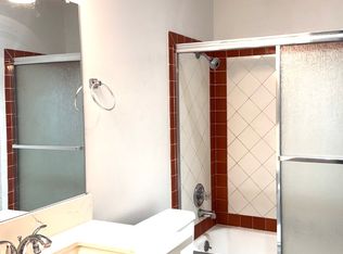 Crestwood Chalets Inc, Thousand Oaks, CA 91362