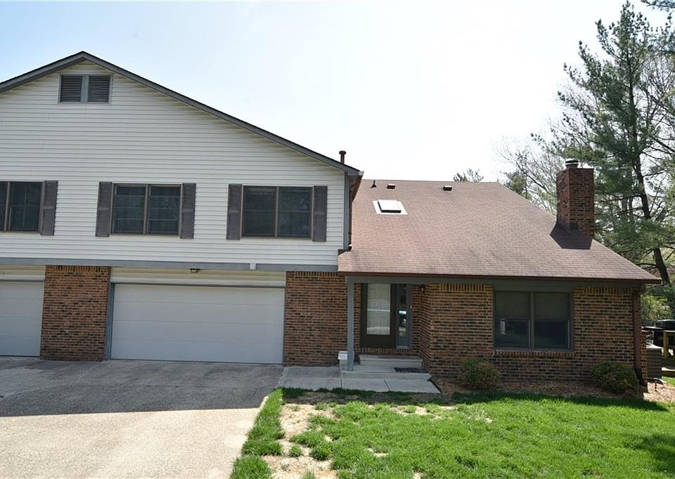 1st image of 760 Chapel Pines Dr W
