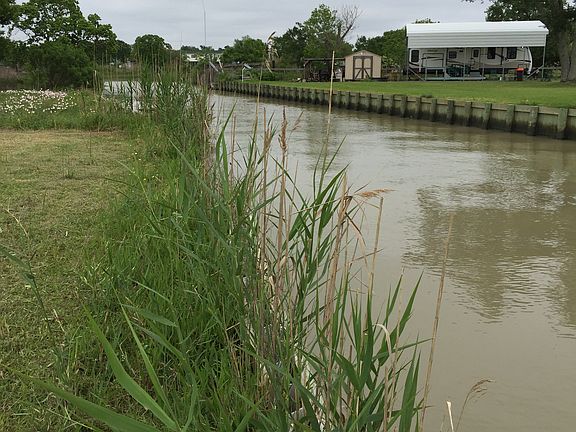 Water canal on 1 border 