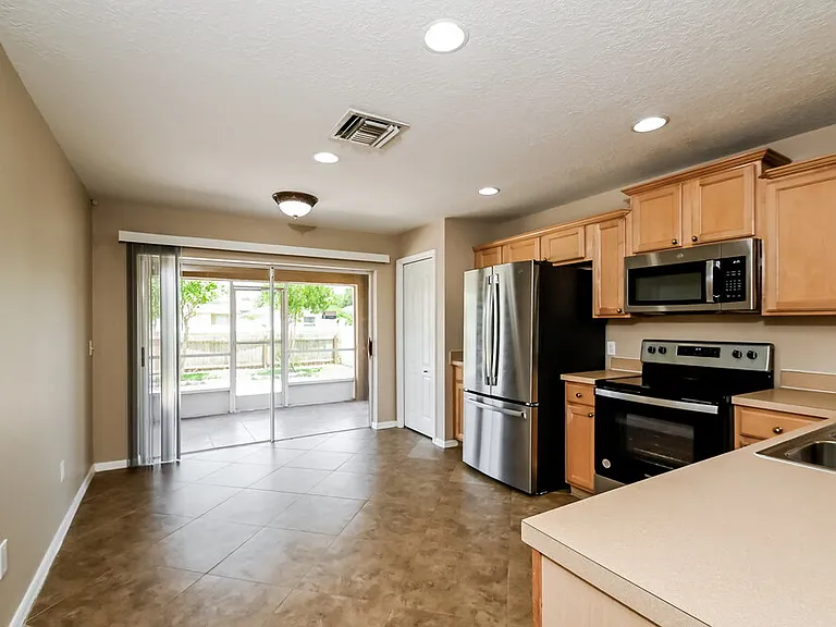 8424 Deer Chase Dr — Photo 6