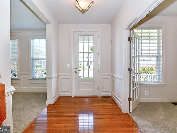 4th image of 5525 Hope Hill Ave