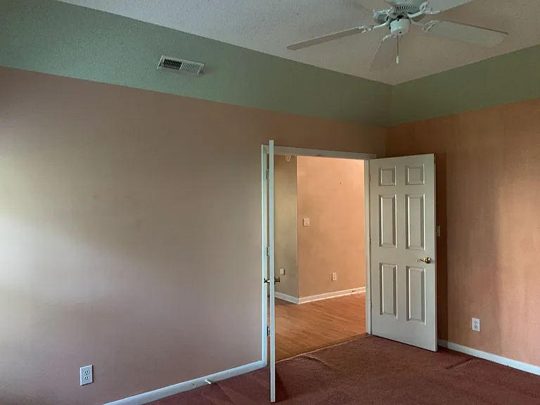 480 Shellbank Dr — Photo 16