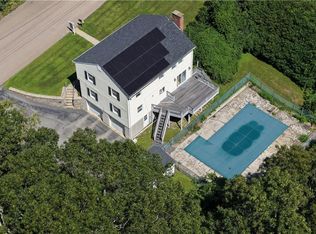8 Pequot Ave, Westerly, RI 02891
