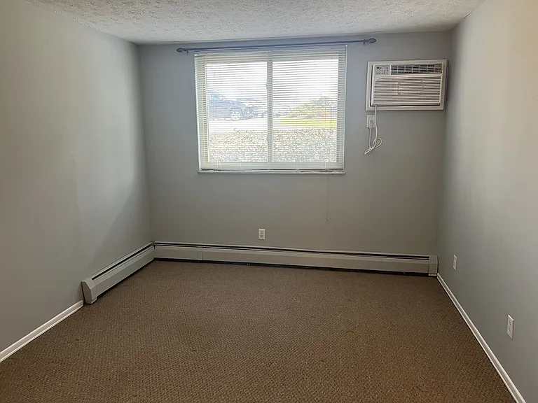 3632 Westwood Northern Blvd #26 — Photo 11