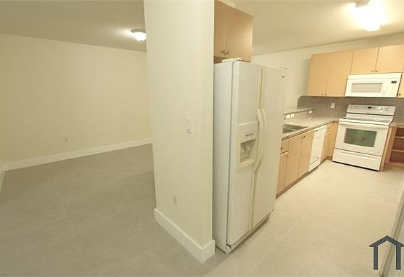 5th image of 22631 SW 88th Pl Unit 2