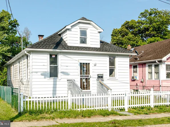 2432 45th St, Pennsauken, NJ 08110