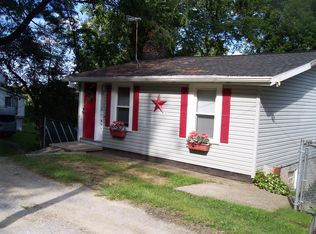 671 Fruit Dr, Akron, OH 44319