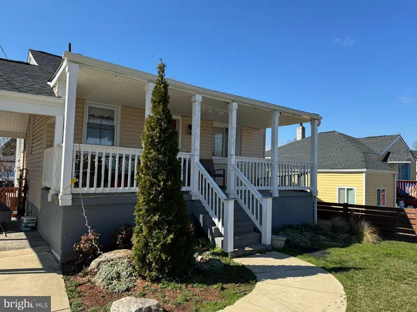 1308 Oates St, Capitol Heights, MD 20743