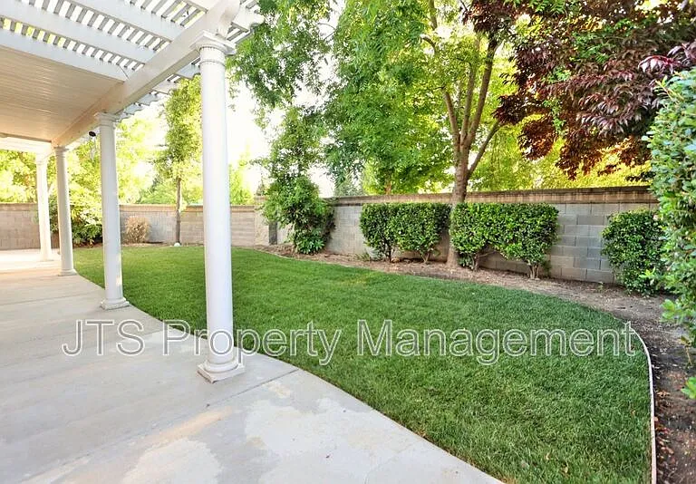 2040 San Esteban Cir — Photo 76