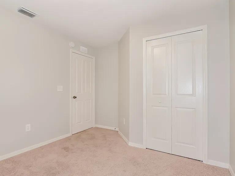 1430 Maximilian Dr — Photo 10