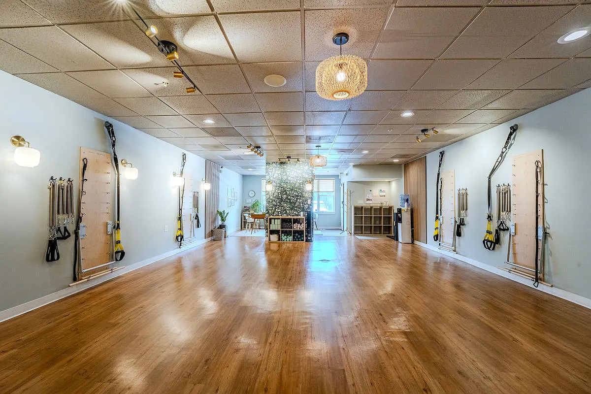 Studio, 1.0 bath, 1133 sqft, $2,650 — Photo 2