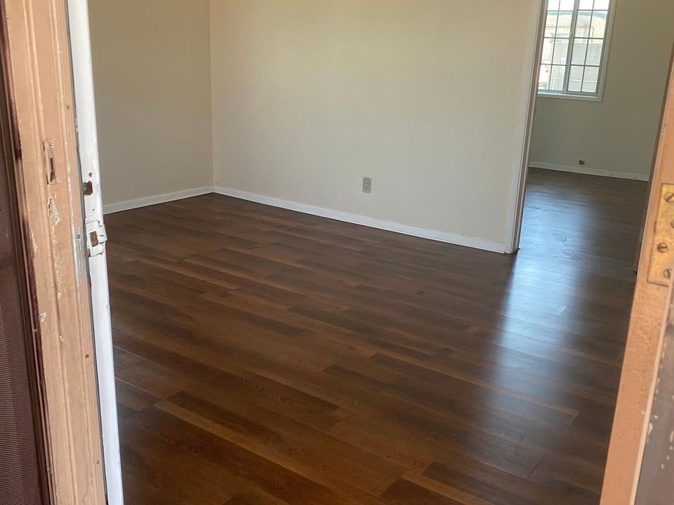 1st image of 1611 W Los Angeles Ave