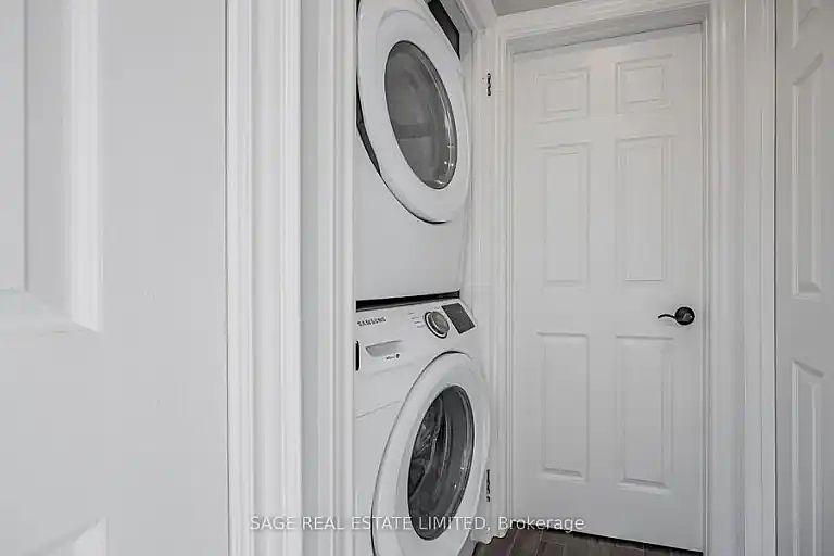 1st image of 213 Langley Ave #2