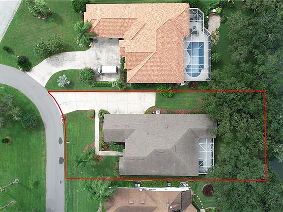 2nd image of 4493 Fairway Oaks Dr