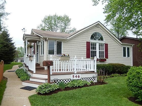 1st image of 546 Ingalton Ave