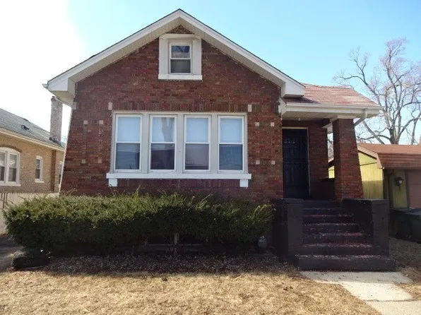 634 S 22nd Ave, Bellwood, IL 60104