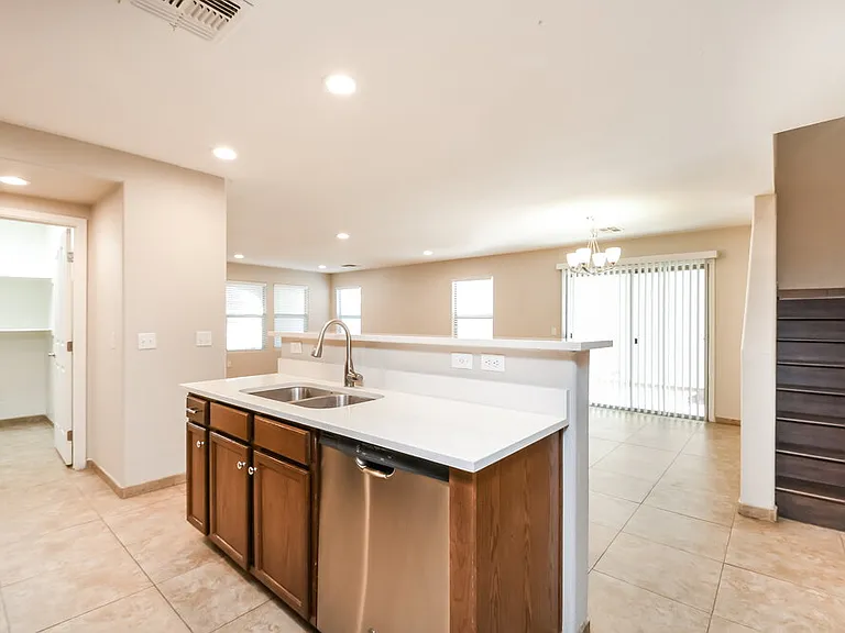 3874 E Jasper Dr — Photo 7