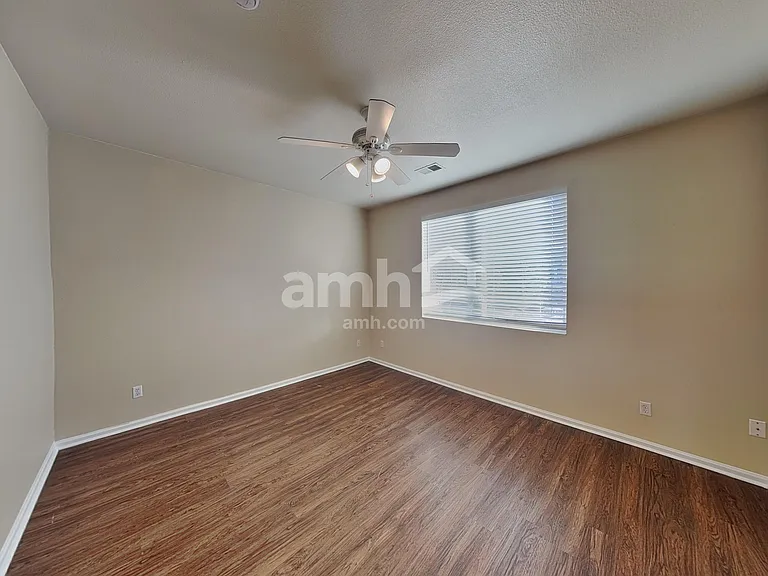15142 E 119th Ave — Photo 12