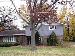 4363 W Lawn Ave, Gurnee, IL 60031