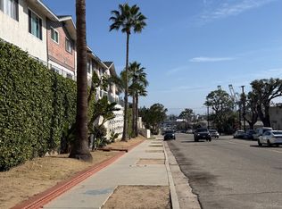 328 W 1st St APT 2, San Pedro, CA 90731