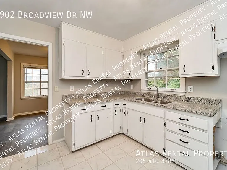 2902 Broadview Dr NW — Photo 22