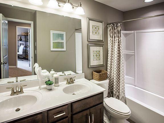 Over-sized Guest Bathroom