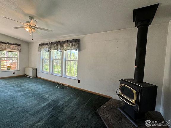 5th image of 105 Hilltop Dr