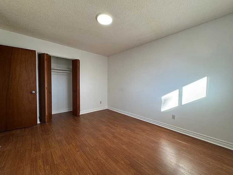 237 Veronica Dr #2 — Photo 11