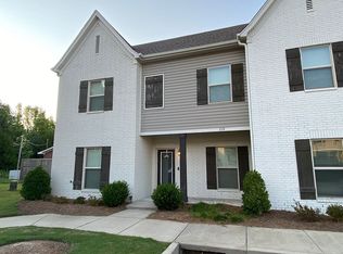 110 Robbins Cir, Oxford, MS 38655