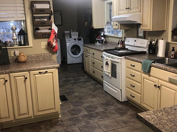 Image 3: 763C8458-ECF4-4AA5-90DF-CDF1E0E868B5