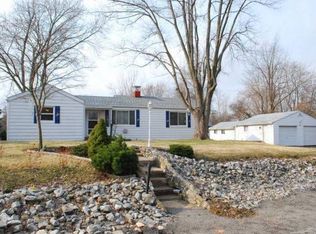 6136 Midway Cir, Belleville, IL