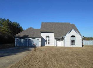 473 Martin Rd, Caledonia, MS 39740