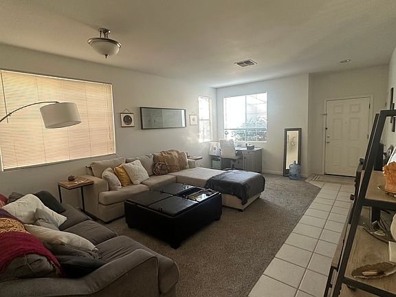 5th image of 928 Aussie Ave
