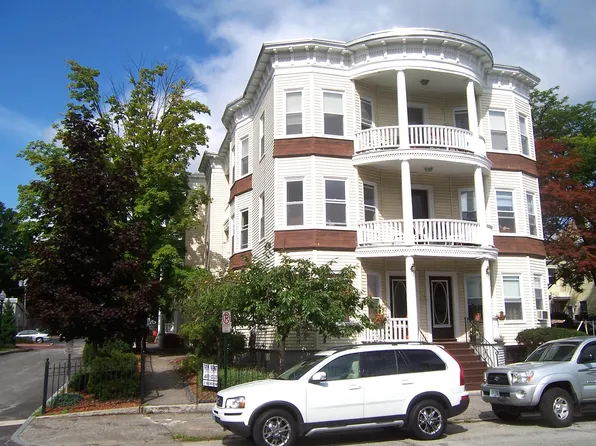 396 Notre Dame Ave #4, Manchester, NH 03102