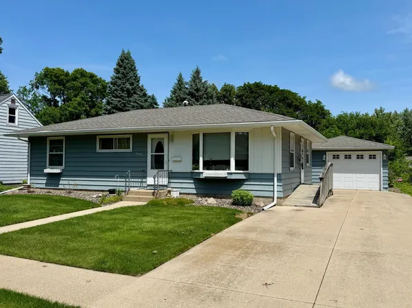 805 Olena Ave SE, Willmar, MN 56201