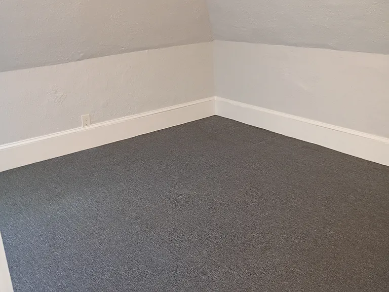 104 Park St #3 — Photo 5