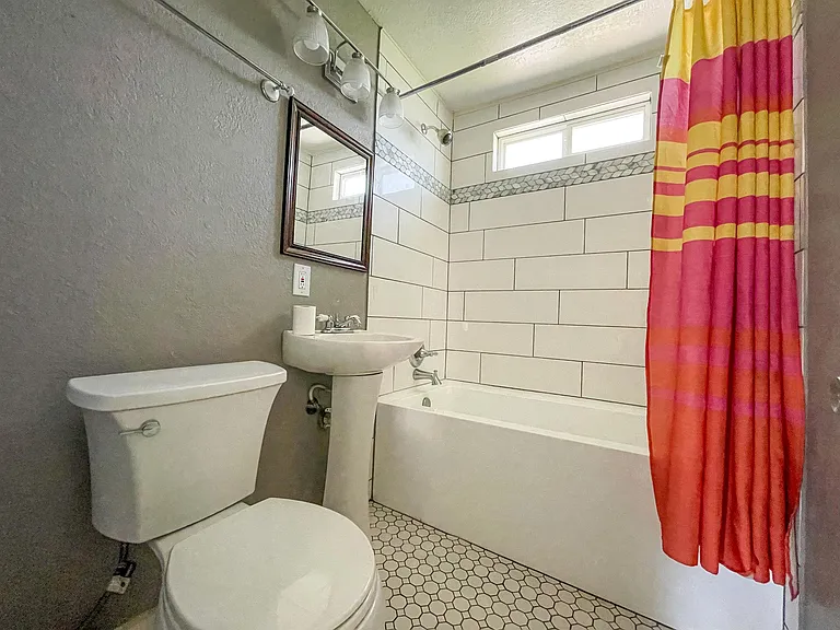 244 Ridgewood Ave — Photo 21
