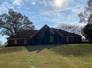 152 Willow Creek Dr, Pontotoc, MS 38863