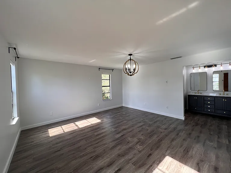 1352 Corner Oaks Dr — Photo 51