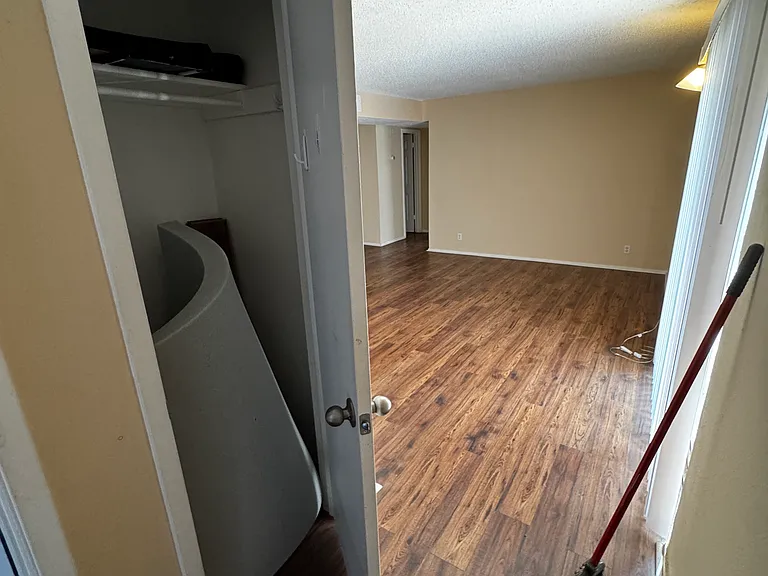 4700 Boulder Dr #1105 — Photo 9