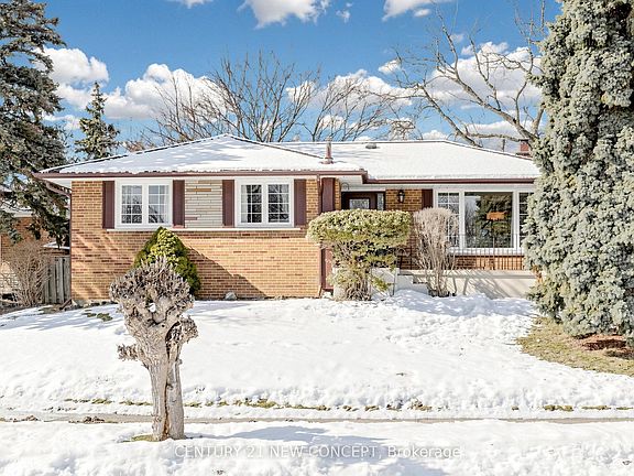 3rd image of 8 Rintella Ct