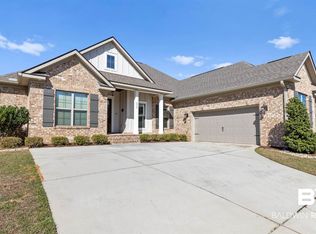252 Garrison Blvd, Fairhope, AL 36532