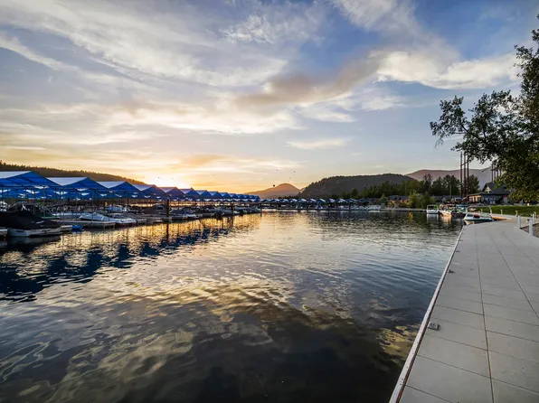 16 Hitchcock Dr, Dover, ID 83825