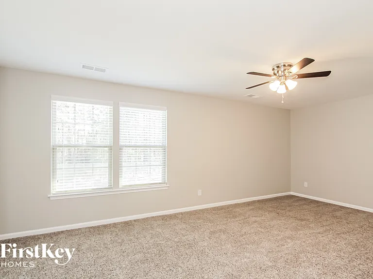 717 Rosegate Dr — Photo 8